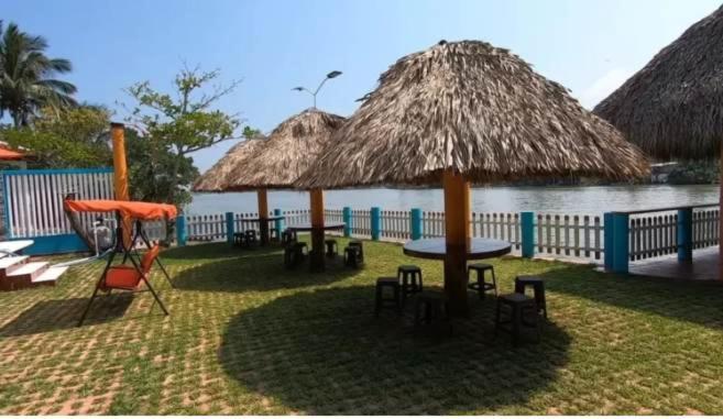 Hotel La Cueva Del Pirata Casitas Exteriér fotografie